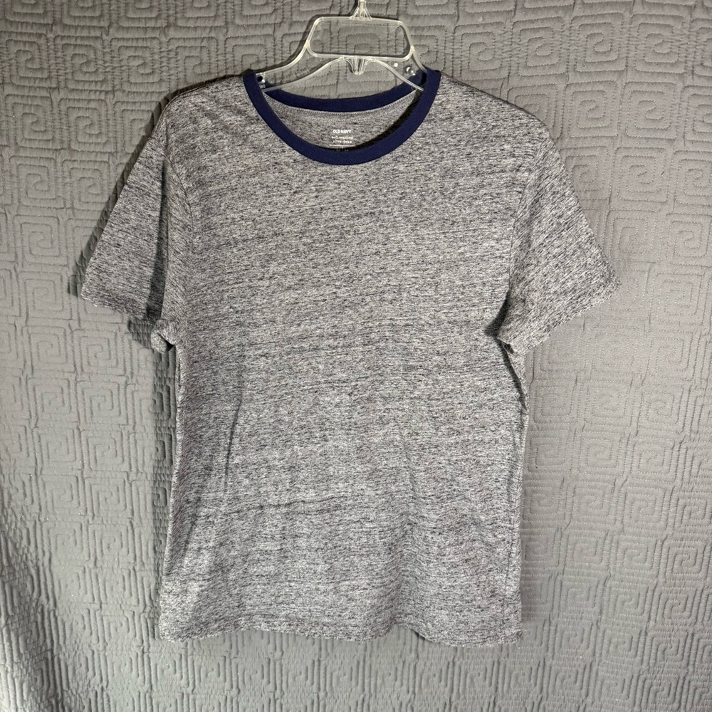 Old Navy T-Shirt Men’s Size Medium Grey Gray Short Sleeve Soft Washed Ultra Doug